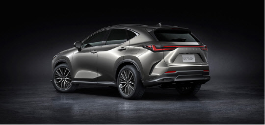 렉서스 신형 NX 모델. 도요타 홈페이지